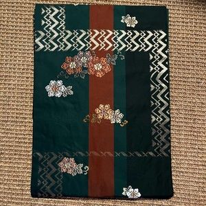 Nagoya obi karakusa pattern